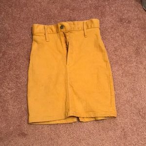 Juniors Super Cute Gold Stretch Denim Mini-Skirt